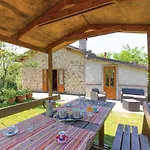 Hébergement de vacances 2 Bedroom Stunning In Casoli Lu