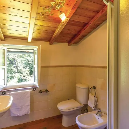 2 Bedroom Stunning In Casoli Lu 度假居 Cocciglia